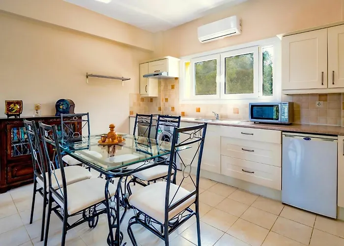 Di Giovanni By Posarellivillas Villa Peritheia