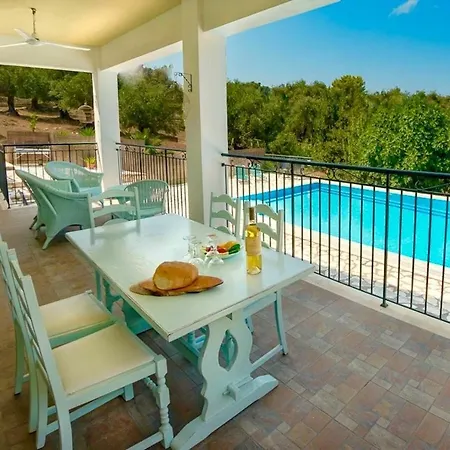 فيلة Di Giovanni By Posarellivillas