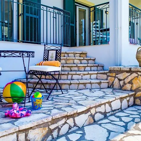 Di Giovanni By Posarellivillas Peritheia