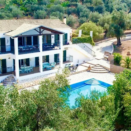 Villa Di Giovanni By Posarellivillas